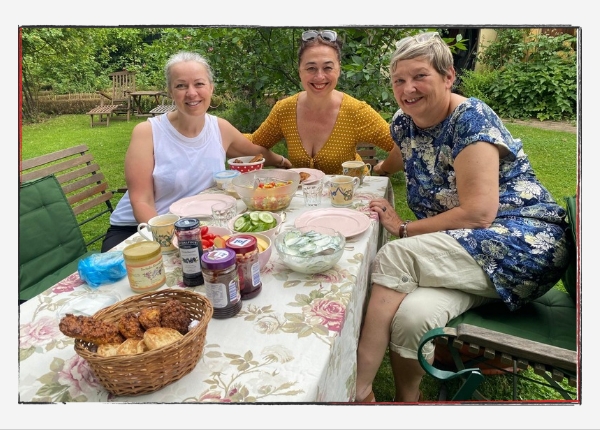 Monatsrückblick Juni 2024: Karina Röpcke, Karin Meinzer, Sylvia Tornau